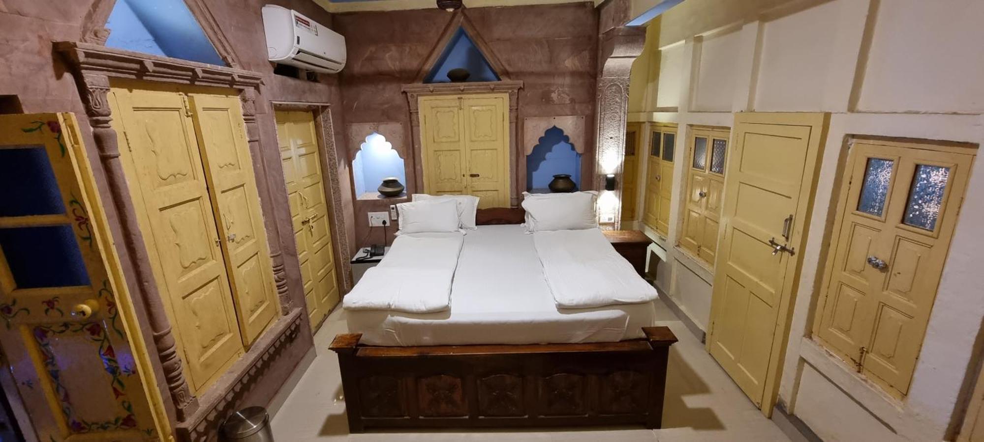 Suraj Haveli Lejlighed Jodhpur  Værelse billede