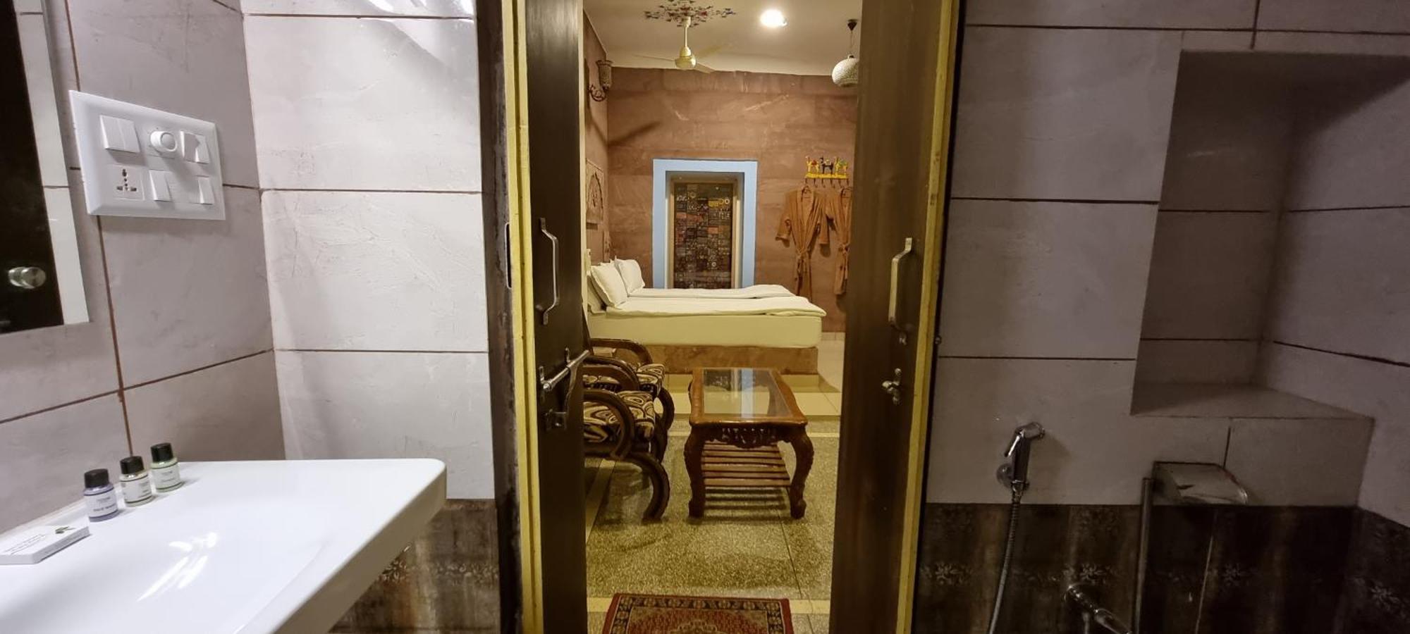 Suraj Haveli Lejlighed Jodhpur  Værelse billede
